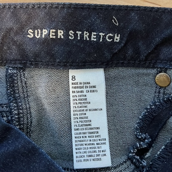 American Eagle Outfitters Hi-Rise Shortie Raw Hem Denim Dark Wash Shorts, 8 - Picture 5 of 5